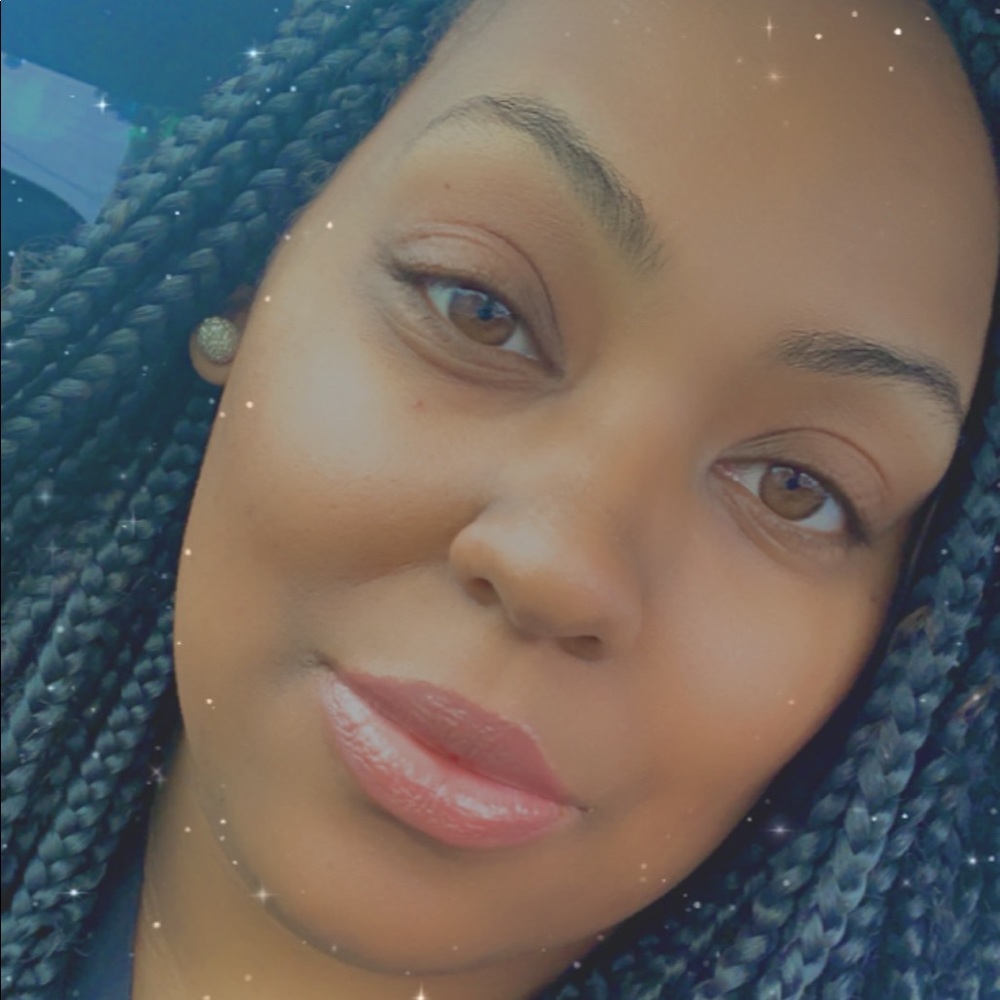 Meet your Posher, Chana